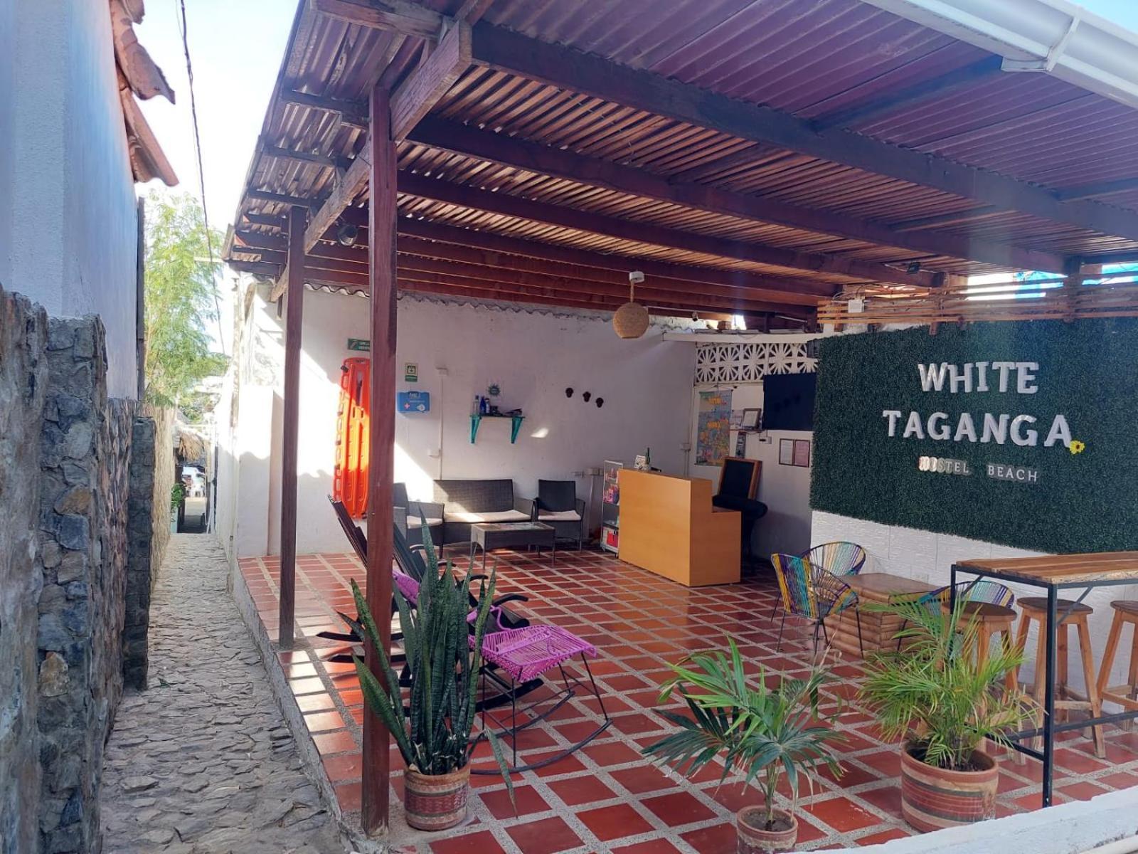 White Taganga Hotel Exterior foto